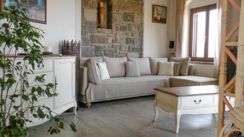 Grand View Afrodite