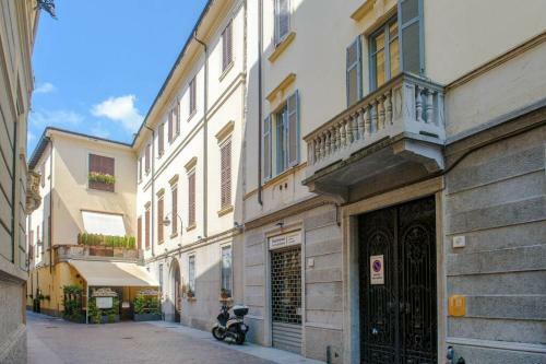Apartamento Como Chic And Central