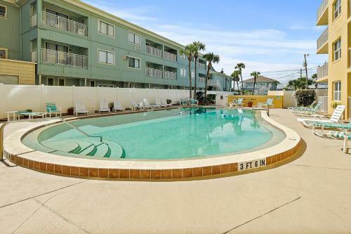 Ponce De Leon Towers 507