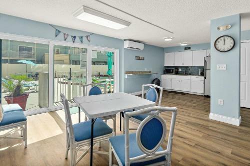 Ponce De Leon Towers 507