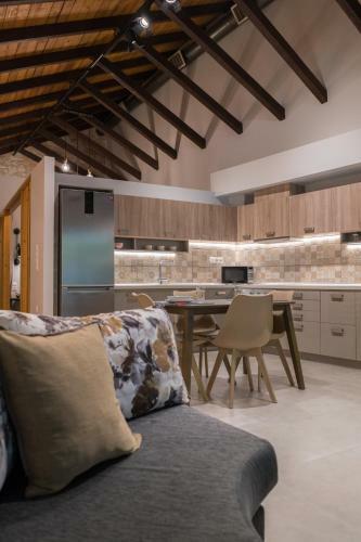 Casa Leone, Cosy Apartment Overlooking The Square