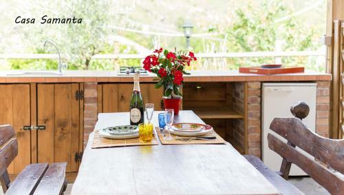 A & B Holiday Home