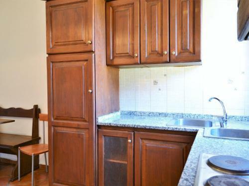 Pleasant Holiday Home In Gallicano With Garden
