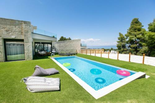 The Euphoria Club Luxury Villas