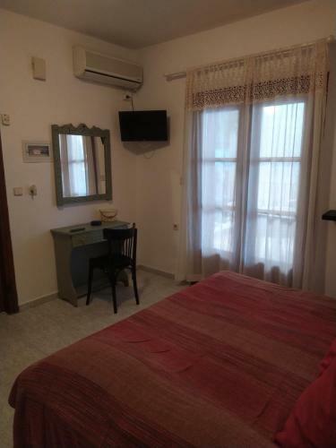 Alexandros Apartments