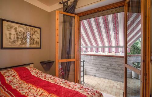 Stunning Apartment In Grottammare With 2 Bedrooms