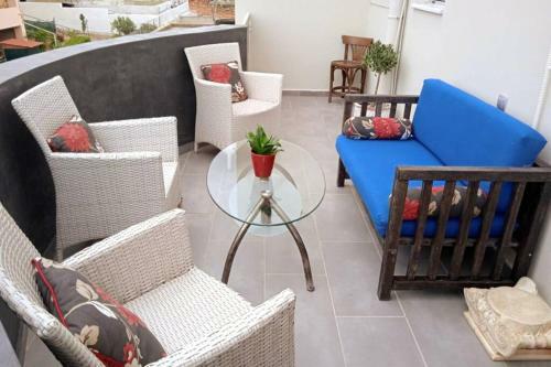 ?cean Blue Apartment In Chania