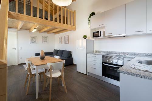 Stylish Duplex House - Terrace & River View