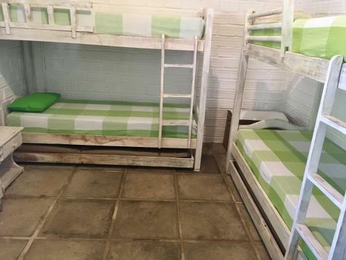 Casa Mobiliada Com Piscina Para Fam�lia
