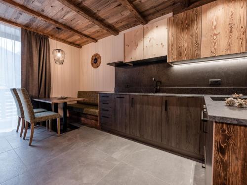 Pleasant Apartment In Magras Di Mal� With Spa