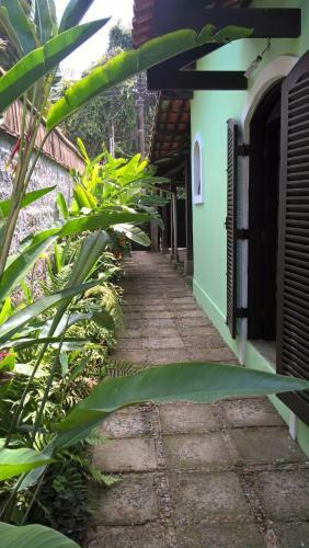 Casa, Quarto Inteiro E Quarto Compartilhado Jur�ia