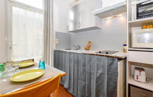 Studio Apartment In Bastia