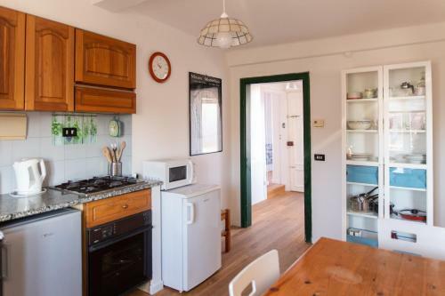 Bellavista Apartment With Terrace And Lift