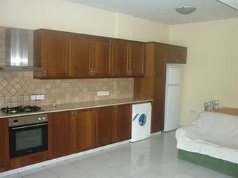 Apartamento Larnaca Budget Residences
