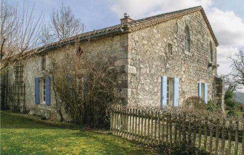 Six-bedroom Holiday Home In Beauville