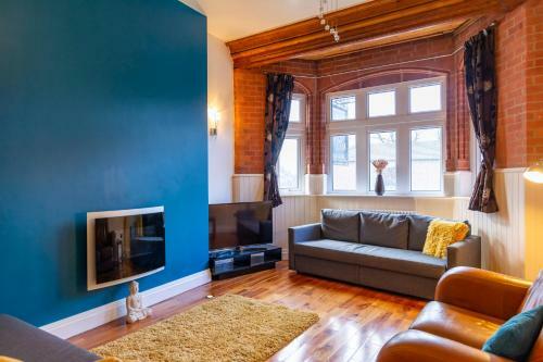 Apartment No 1 - The Old Red King Pub, Whitefield, Manchester
