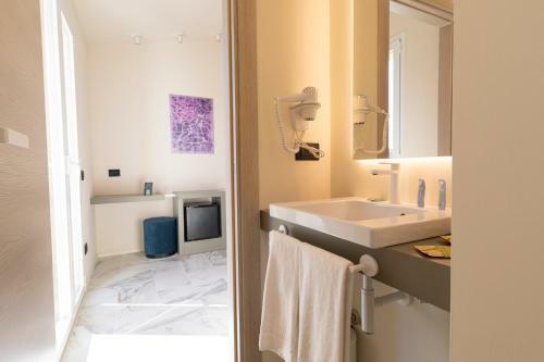 Pietra Bianca Hotel