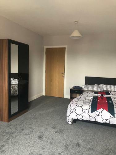 Hostal Central Unite Management Ltd