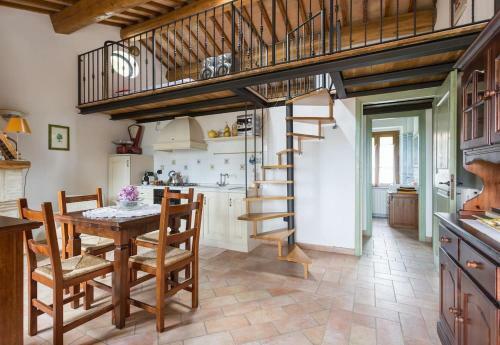 Casa Ridente Nella Valle Del Menotre Con Giardino