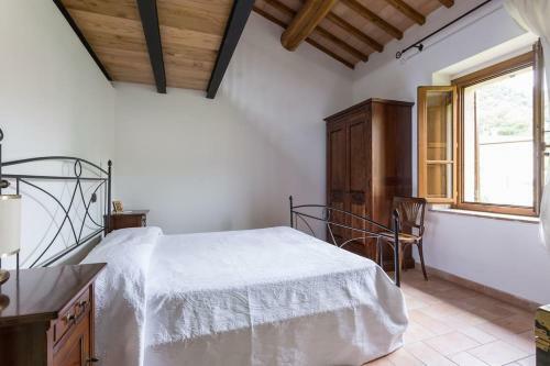 Casa Ridente Nella Valle Del Menotre Con Giardino