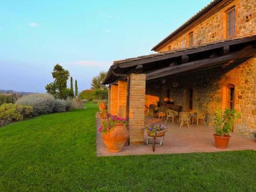 Spacious Villa In Citt� Della Pieve With Pool
