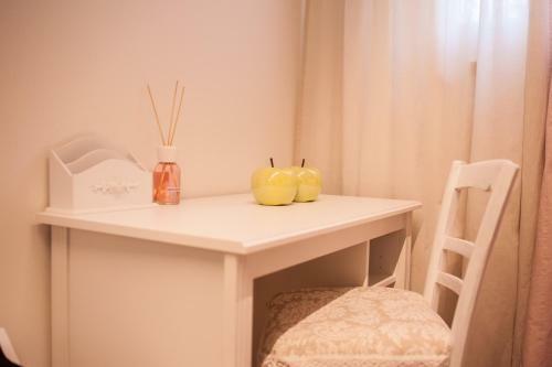 Hostal Maison Lir� - Camera Bac�
