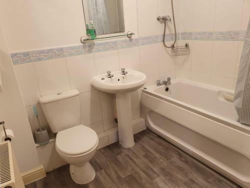 Dudley / Sedgley Entire 2 Bedroom Apartment