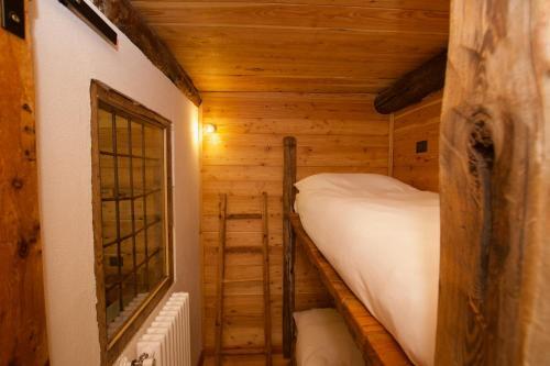 Hostal L'escola E Lou Mulin
