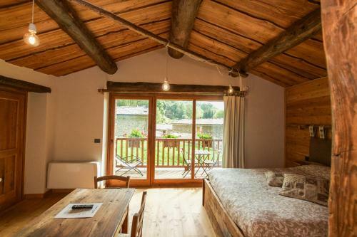 Hostal L'escola E Lou Mulin