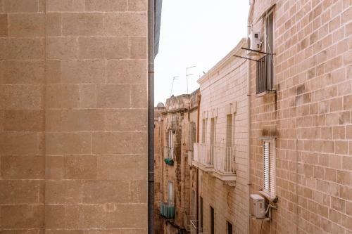 Geneva's Apartment