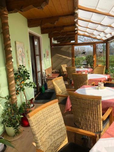 Hostal G�stehaus Bauer Am Golfplatz