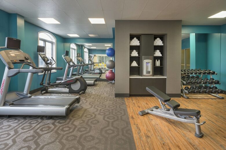 Hotel Country Inn And Suites Ottawa West