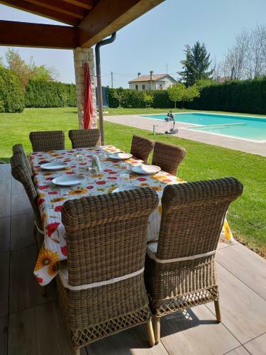 The Villa With Family Pool