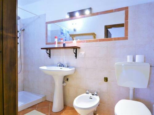 Charming Holiday Home In Niella Tanaro With Garden