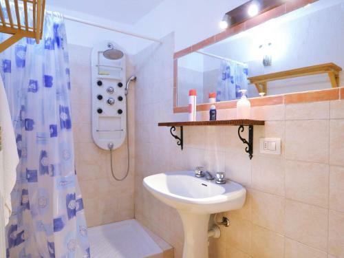 Charming Holiday Home In Niella Tanaro With Garden