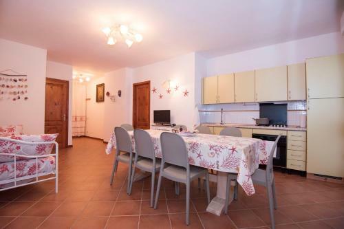 Residence Mirice - Four-room Apartment 7 Beds Id 66