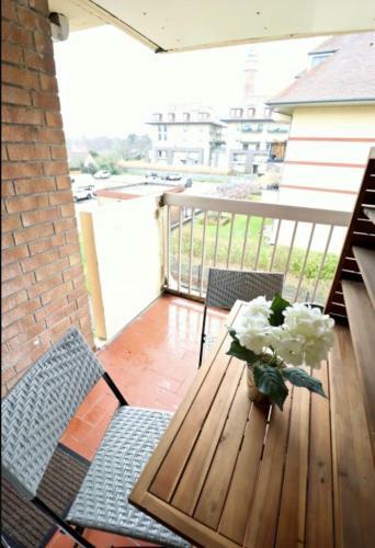 Apartamento Le Gardien Du Phare : 4 Pers, Balcon Et Parking !
