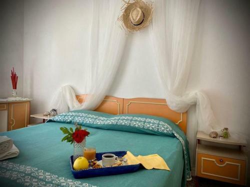 Hostal Room In Bb - Hotel Villa Alexandra - Room For 4