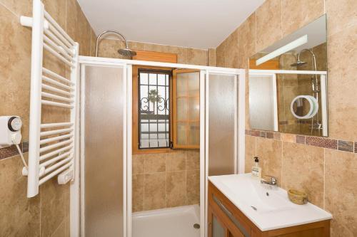 Bed & Breakfast Villa Madnis