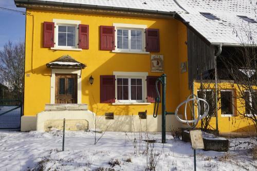 Hostal La Ferme Aux Cadrans Solaires