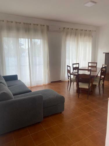 Villa Lady