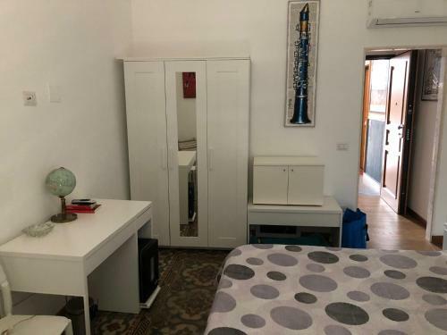 Hostal Marconi 31