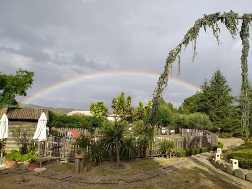 La Pinede Avec Piscine,gite de Charme Du Midi