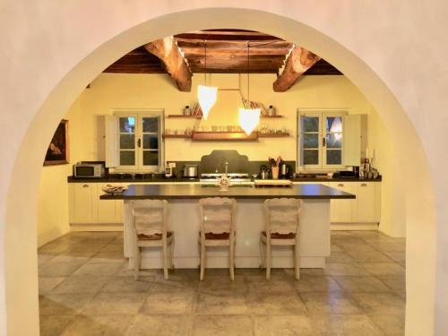 Inviting Villa At Cortona With Private Fenced Garden