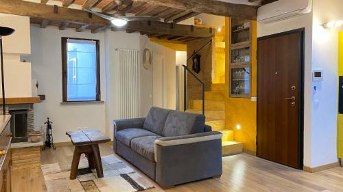 La Vecchia Casa Di Moda
