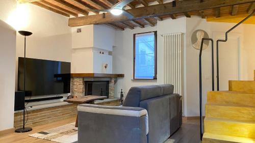 La Vecchia Casa Di Moda