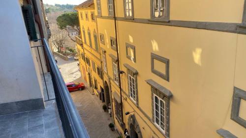 La Vecchia Casa Di Moda