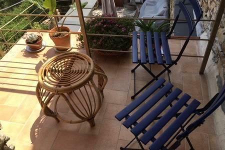 Lovely Renovated Apartment Near Dolcedo