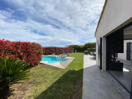 Belle Villa Avec Piscine - Clim - 8 Personnes