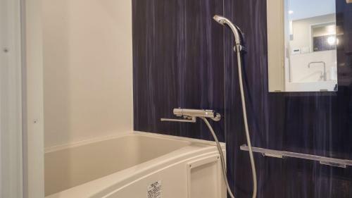 Hotel New Normal Condo In Naha Airport